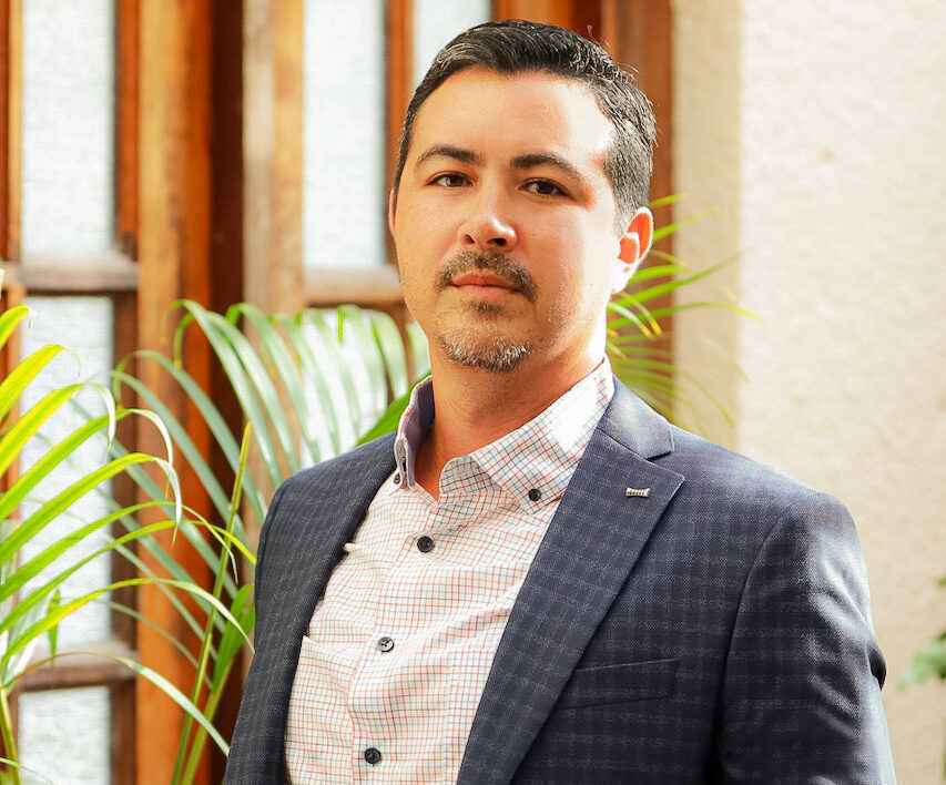 Licenciado en comunicación pública y pedagogía